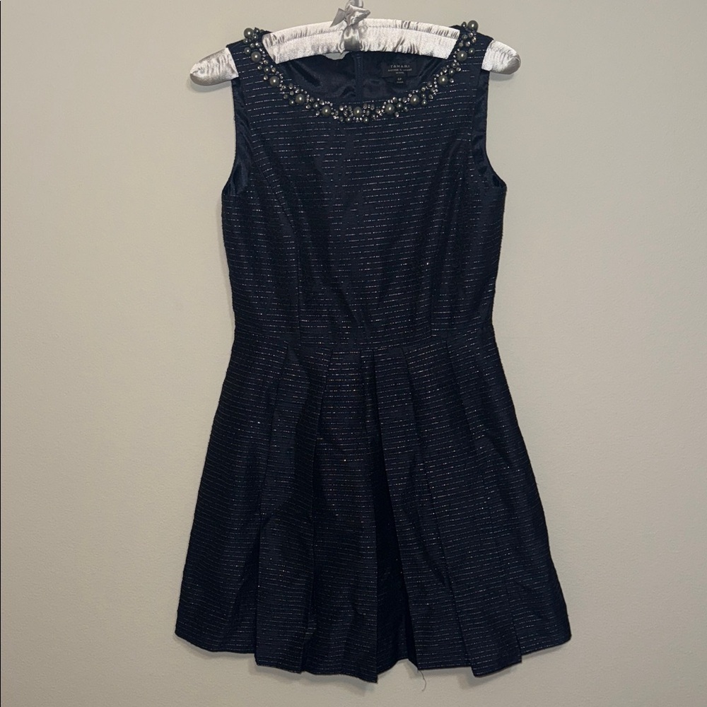 Tahari ASL Navy Blue Sleeveless Dress Metallic Silver w/ Embellished Neckline DD